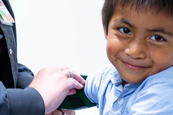 lrg-boys-face getting his vaccination
