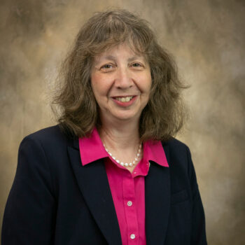 Laura Gallant headshot