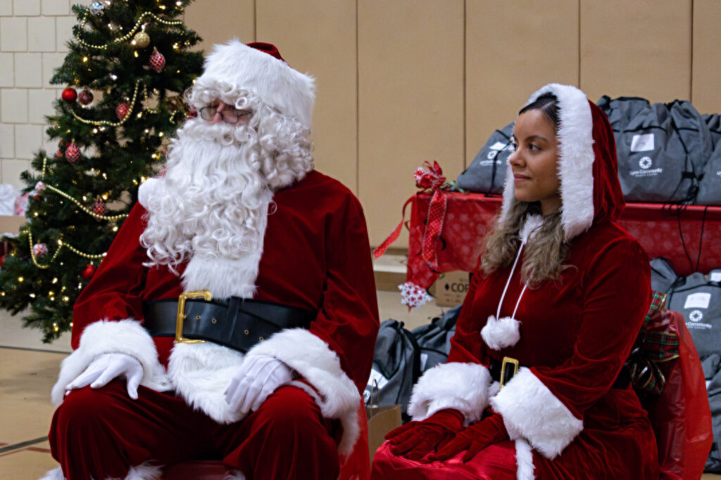 BFX_Santa_and_Mrs_Clause_optimized_1000 Santa and Mrs.Claus